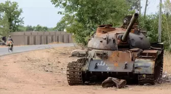 Nijerya'da 80 bin Boko Haram üyesinin aileleriyle beraber askeri gözaltında tutulduğu açıklandı