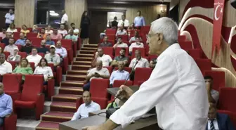 Hatay yerel haberleri: Arsuz Belediye Başkanı Asaf Güven Muz Üretimi Bilgilendirme Toplantısına Katıldı