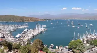 Muğla gündem haberi: Mega yat 'Arrow' yakıt ikmali için Fethiye'ye geldi