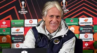 Jorge Jesus, AEK Larnaca maçı için değerlendirmelerde bulundu: Fiziksel olarak güçlü oyun sergilemek istiyoruz