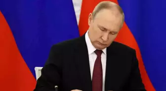 Son dakika haberi... Putin, Zaporijya Nükleer Santrali mülkiyetini Rusya'ya geçiren kararnameyi imzaladı