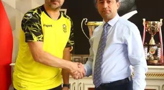 Yeni Malatyaspor, teknik direktör Hasan Özer ile anlaştı