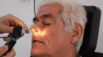 YÜZÜNDE 50 YILDIR TAŞIDIĞI KURŞUN AMELİYATLA ALINDI