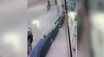 3 kişinin yaralandığı kaza güvenlik kamerasında