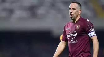 39 yaşındaki Franck Ribery sezon sonunda kramponlarını asıyor