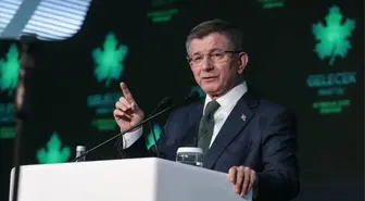 Ahmet Davutoğlu ne mezunu? Ahmet Davutoğlu hangi üniversite mezunu? Ahmet Davutoğlu ne okudu?