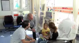 ÇOCUK SEVGİSİ, BABA-OĞLU ÇOCUK DOKTORLUĞUNDA BULUŞTURDU