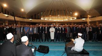 Diyanet İşleri Başkanı Erbaş: 'Kur'anı öğrenip, anlayarak, yaşayarak hayatımızda rehber edinmeliyiz'