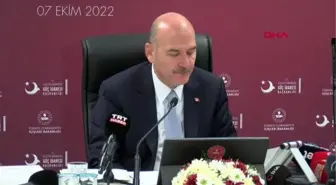 İSTANBUL-BAKAN SOYLU İSTANBUL'UN 10 İLÇESİNDE GÖÇMENLERİN İKAMET İZNİ KAPANDI