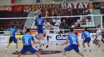 Aydın spor haberi... Voleybol: AXA Sigorta Efeler Ligi