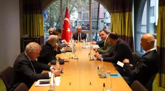 STRAZBURG - Çavuşoğlu, Avrupa Konseyi Parlamenter Meclisi Türk Heyeti üyeleriyle bir araya geldi