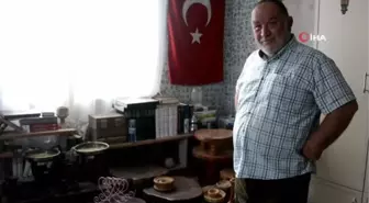 Emekli imam ahşapla sanatı buluşturdu