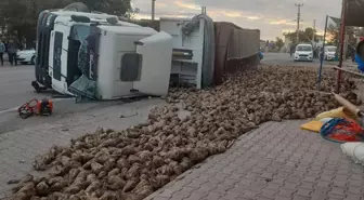 Konya gündem haberi... Konya'da devrilen tırın sürücüsü öldü