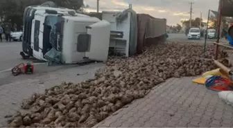 Son dakika gündem: Pancar yüklü TIR devrildi, sürücüsü hayatını kaybetti