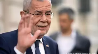 Avusturya seçimi: Van der Bellen koltuğunu kaybetmedi