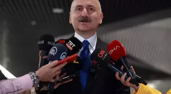 Ankara haberi! Bakan Adil Karaismailoğlu, Ankara'ya giderken Sabiha Gökçen Havalimanı'na metroyla geldi (2)