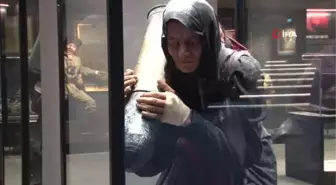 Kültür ve Turizm Bakanı Mehmet Nuri Ersoy 'İstiklal Harbi' sergisini gezdi