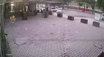 Son dakika gündem: BARIŞMAK İÇİN BULUŞTUĞU ARKADAŞINA ATEŞ AÇTI; O ANLAR KAMERADA