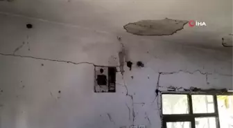 Depremle sarsılan köy normale döndü