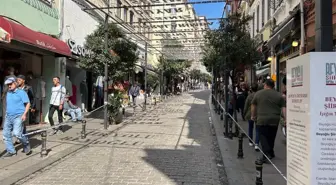 'Işığın Yazdığı Şiir' enstalasyonu ziyaretçilerine farklı bir deneyim yaşatıyor