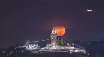 İstanbul'da dolunay manzarası mest etti