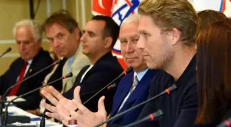 Göztepe'nin yeni başkanı Ankersen basınla buluştu