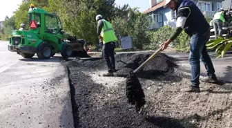 Okmeydanı Mahallesi'nde sıfır asfalt imalat çalışması