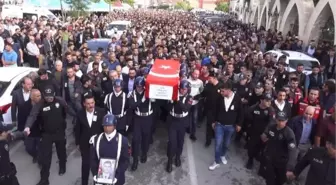 ŞEHİT UZMAN ÇAVUŞ KÜRŞAT SERT, SON YOLCULUĞUNA UĞURLANDI