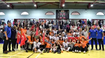Mavi kelebeklerden gururlandıran başarı
