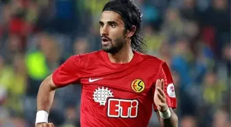 Alper Potuk'tan Es-es'e 100 bin liralık destek