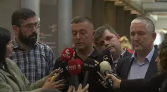 Elazığ gündem haberleri... Maden Faciasında Yaralananların Yakınları Çam Sakura Önünde Bekleyişte: Dayısı, Aynı Madende Çalıştığı Yeğenini Elleriyle Kurtarırken, İlk Etapta...