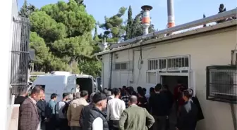 Son dakika haberleri | OTOMOBİL DEVRİLDİ YUNUS EMRE VE BERKAY ÖLDÜ, 2 ARKADAŞLARI YARALI