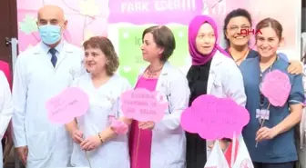 'Meme kanserinde her 8 kadından 1'i risk altında'