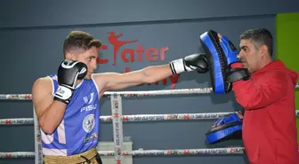 Milli sporcu Muhammed Karayılan, 2023 Muaythai Avrupa Şampiyonası'na hazırlanıyor