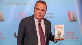 MUHİTTİN BÖCEK KİTABIMDA YOĞUN BAKIM GÜNLERİNDE DOST SANDIKLARIMIN YAPTIKLARINI ANLATTIM