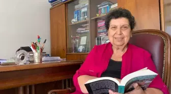 Şenal Sarıhan'dan Cumhurbaşkanı Erdoğan'a Tepki: 'Kadınlar Olarak Kendi Bedenlerimiz Üzerindeki Söz Hakkımızı Korumaya ve Savunmaya Devam Edeceğiz'