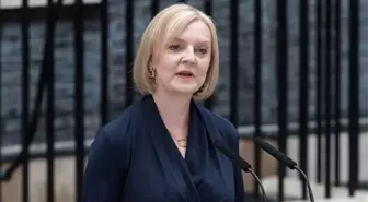 Son Dakika! 44 gün önce göreve başlayan İngiltere Başbakanı Liz Truss istifa etti