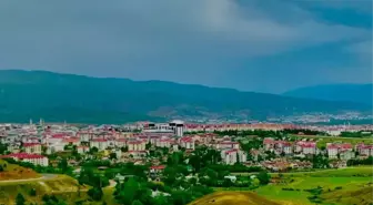 Sosyal medya bu fotoğrafı konuşuyor! Bingöl'de gökyüzünde beliren görüntü, Yüzüklerin Efendisi filmindeki 'Sauron' karakterini hatırlattı