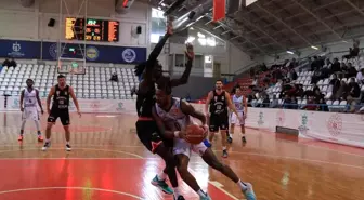 Kocaeli spor haberi... TBL: Kocaeli BŞB Kağıtspor: 75 Yılyak Samsunspor Basketbol: 98
