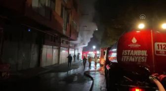 Son Dakika | Bayrampaşa'da sanayi sitesinde çıkan yangın söndürüldü