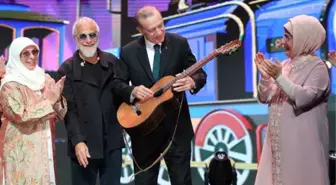 Cumhurbaşkanı Erdoğan, Yusuf İslam'ın konserine katıldı