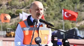 BAKAN KARAİSMAİLOĞLU BİTLİS VİYADÜĞÜ'NDE KULLANILAN ÇELİKLE 2 EYFEL KULESİ YAPILIRDI -1