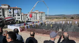 Bolu haberi | Bolu'da 'İlk Evim, İlk İş Yerim' projesinde konutların temeli atıldı
