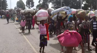 Demokratik Kongo Cumhuriyeti'nden Uganda'ya Kaçış Sürüyor