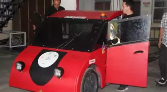 Bilecik'te lise öğrencileri tarafından üretilen elektrikli araç, 100 kilometrede 8 lira maliyet çıkarıyor