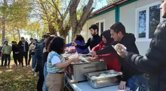 Azerbaycanlı öğrenciler Sakaryabaşı'nda keyifli zaman geçirdi