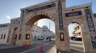 Dışişleri Bakanı Çavuşoğlu, Gana Milli Cami ve Külliyesi'ni ziyaret etti