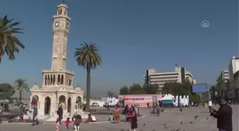 İzmir haberi! 'İlk Evim, İlk İş Yerim' ile 'İlk Evim Arsa' projelerinin tanıtım tırı İzmir'e geldi