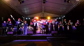 Mersin Büyükşehir Belediyesi Sanat Toplulukları'ndan Tarsus'ta Etkileyici Performans