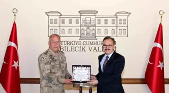 Tümgeneral Okyar, Vali Kızılkaya ile bir araya geldi
